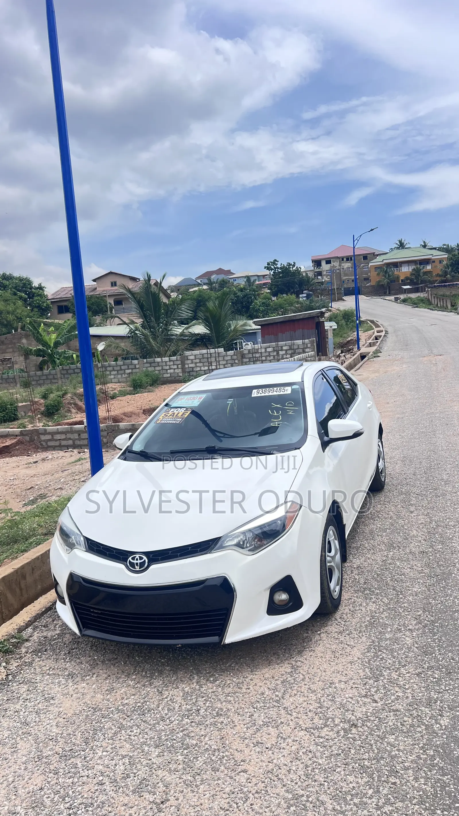 Toyota Corolla S 4dr Sedan (1.8L 4cyl CVT) 2015 White