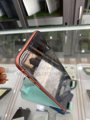 Apple iPhone XR 64 GB Orange