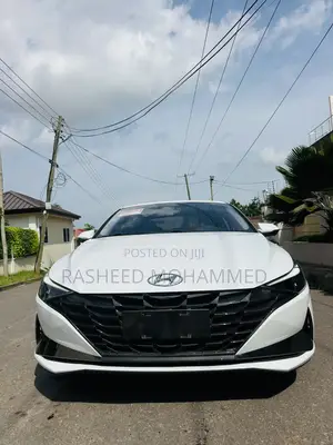Hyundai Elantra Limited 2023 White