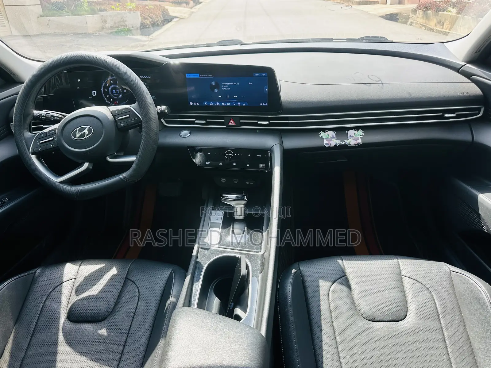 Hyundai Elantra Limited 2023 White