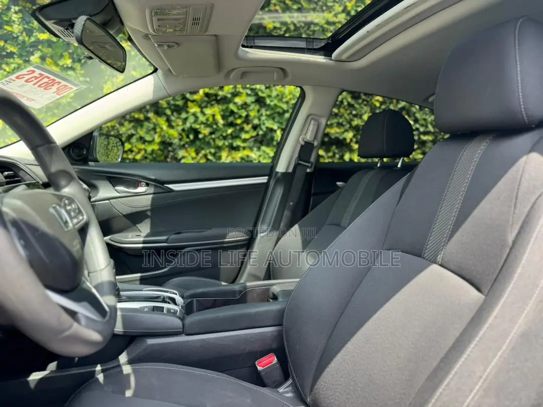 Honda Civic 2018 Gray