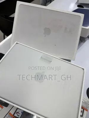 New Laptop Apple MacBook Neo 2026 8GB SSD 256GB