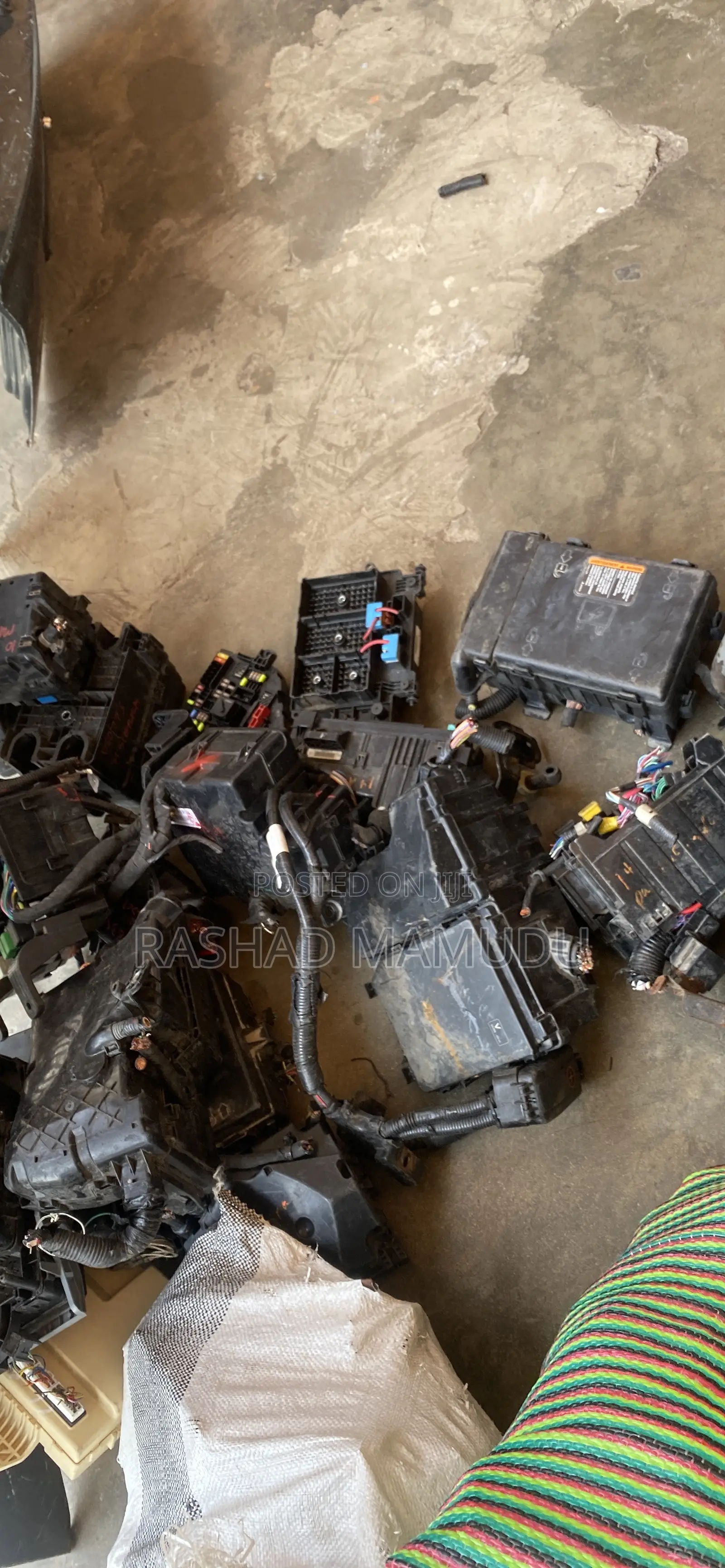 Engine Fuse Board