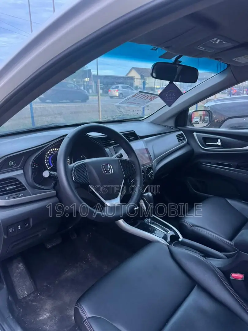 Honda Crider Comfort 2018 White