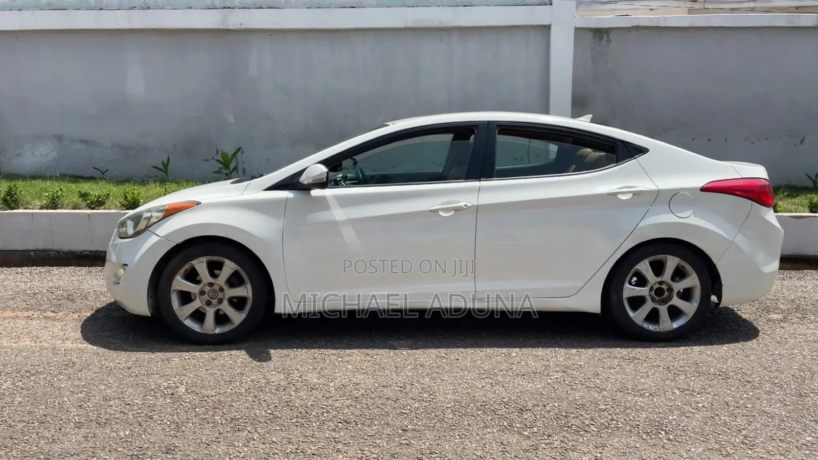 Hyundai Elantra Limited 2012 White