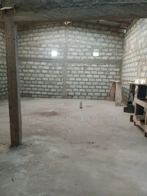 Warehouse For Long Lease At Mamprobi Accra