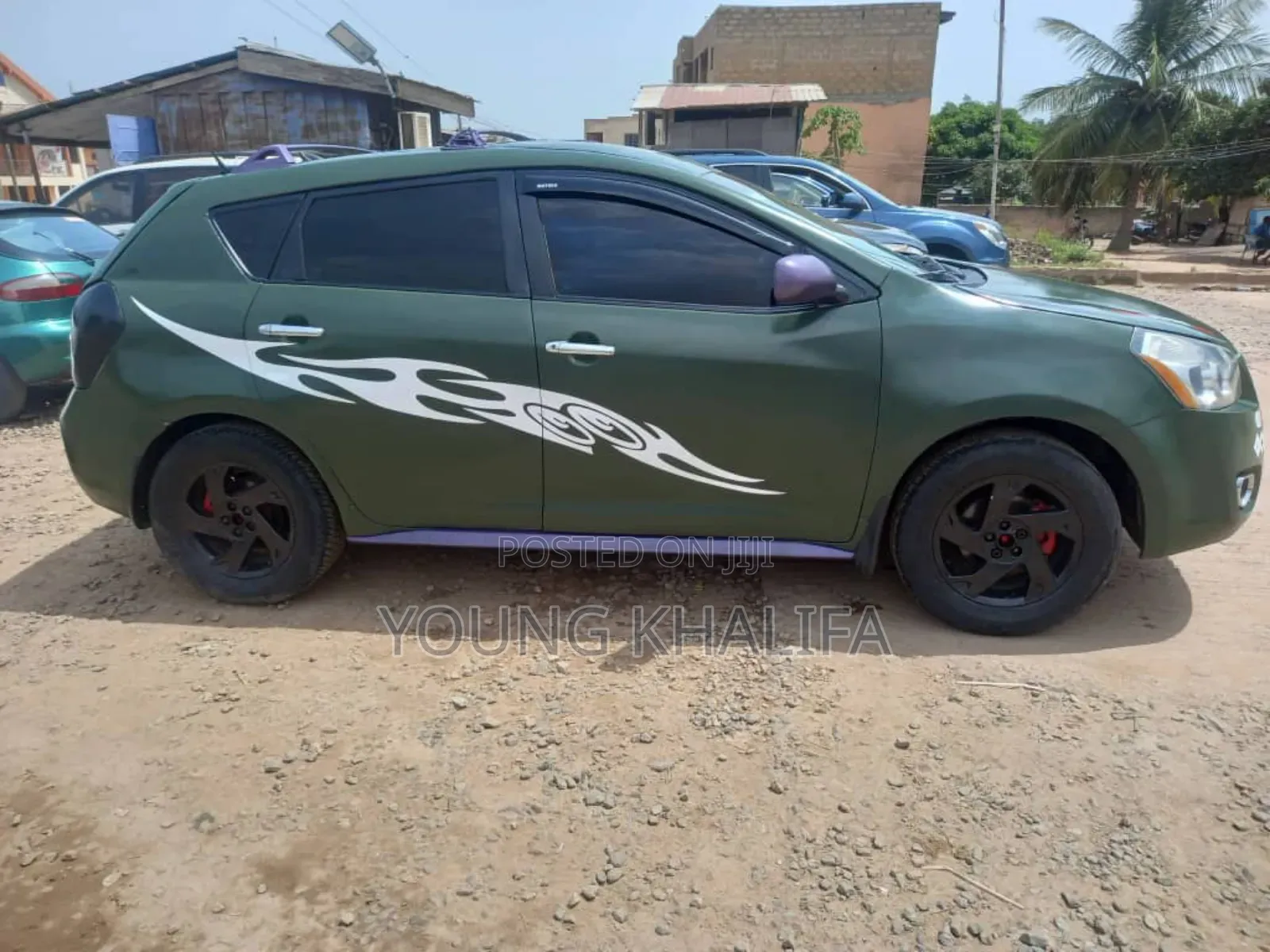 Pontiac Vibe 2010 Green