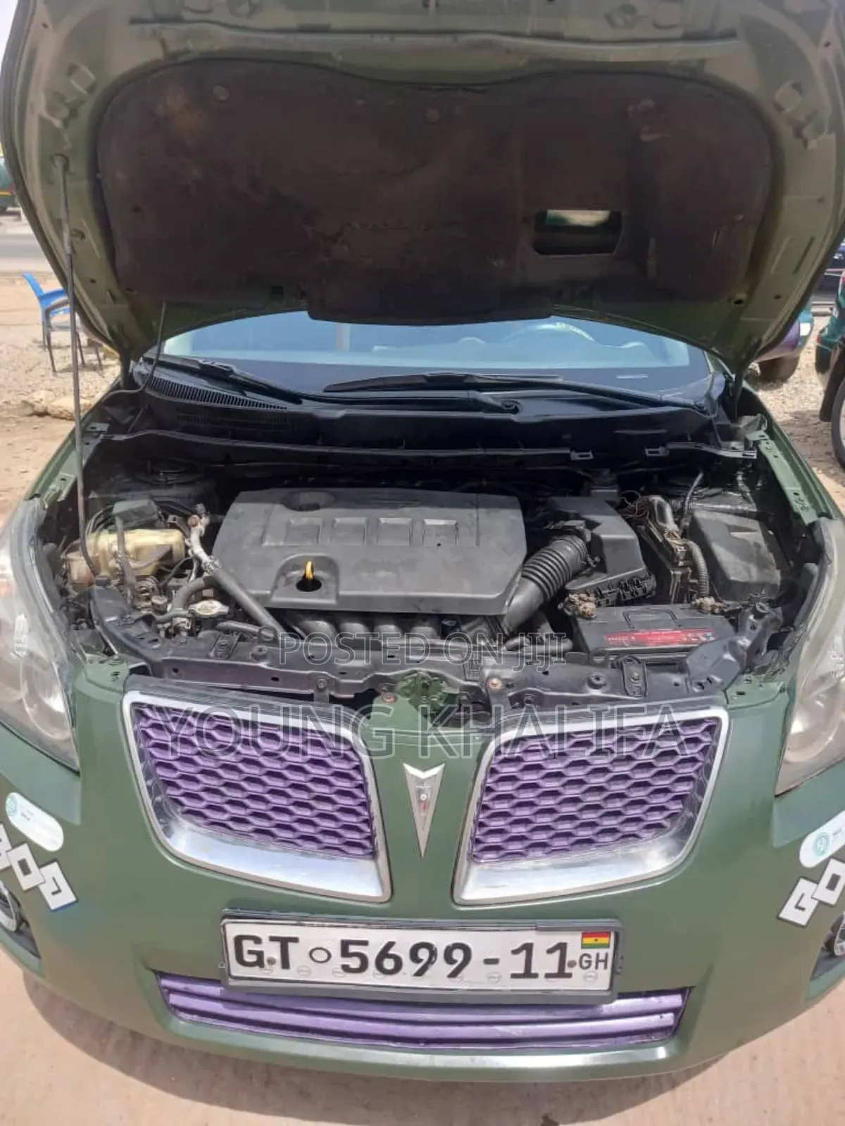 Pontiac Vibe 2010 Green