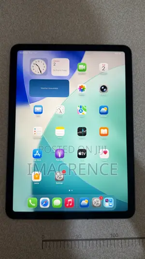 Apple iPad Air (2022) 64 GB Gray