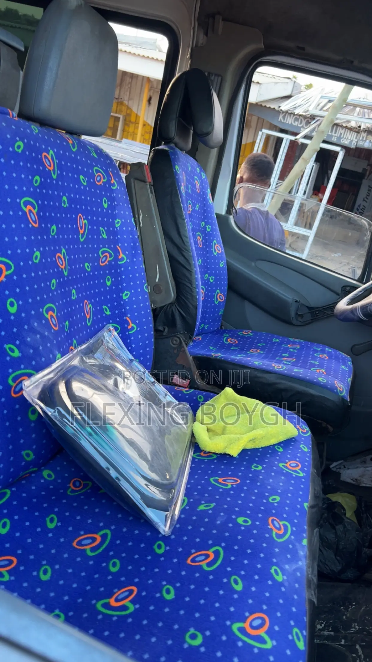 Mercedes-Benz Sprinter 2000 White