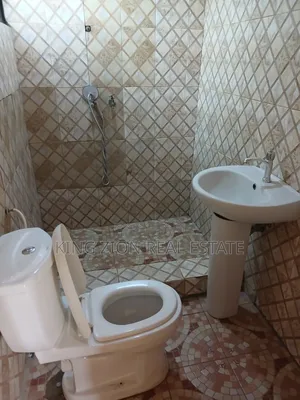 1bdrm Apartment in Kingzion Real, Odorgonno for rent