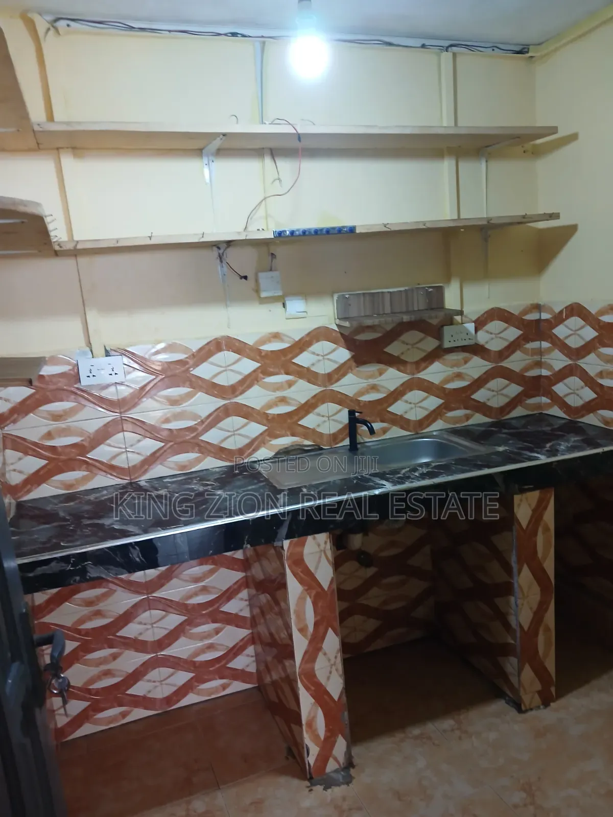 1bdrm Apartment in Kingzion Real, Odorgonno for rent