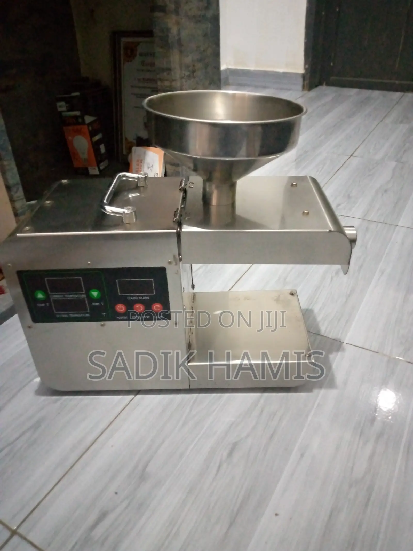 Oil Press Machine