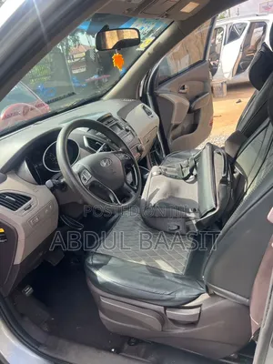 Hyundai Tucson Limited AWD 2015 Silver