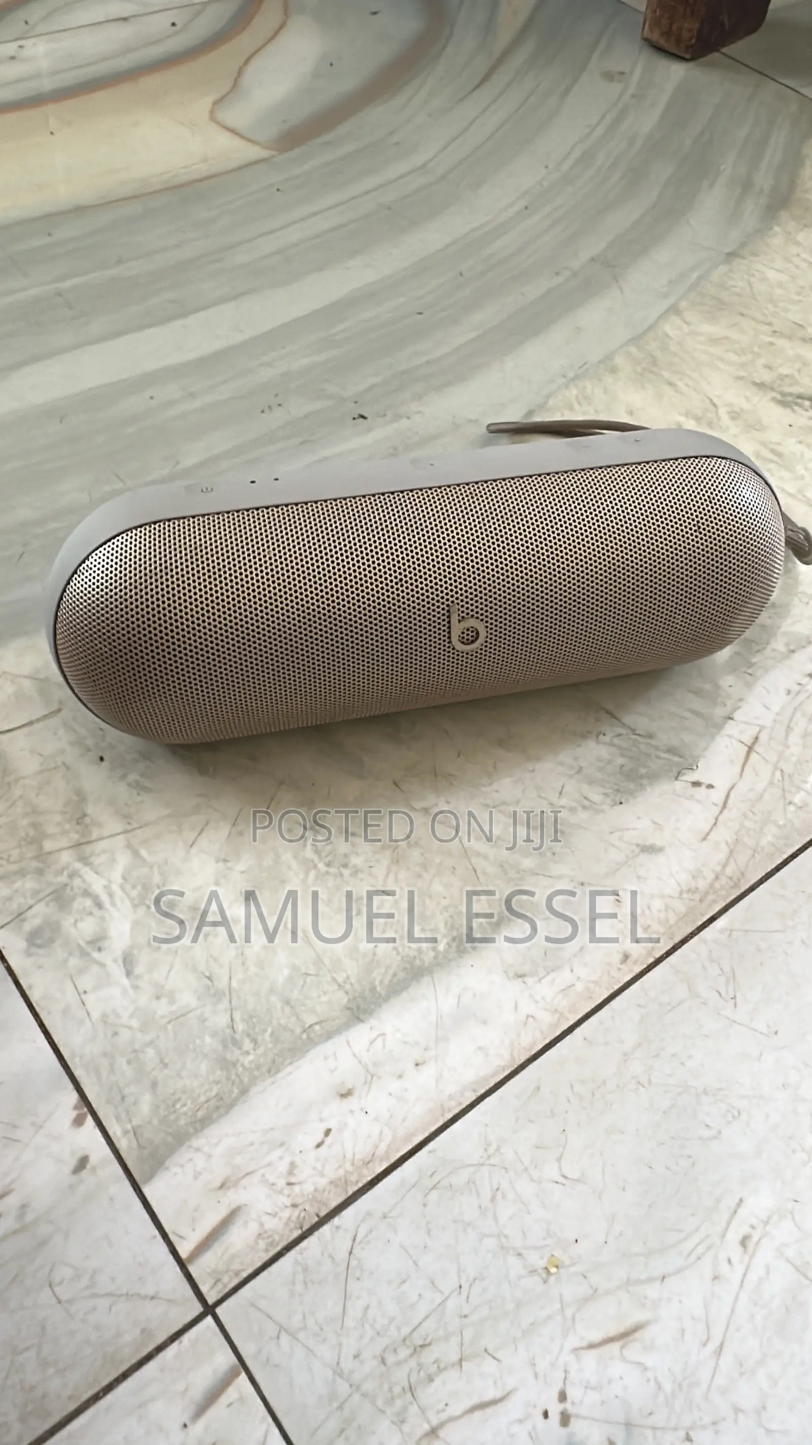 Apple Beats Pill