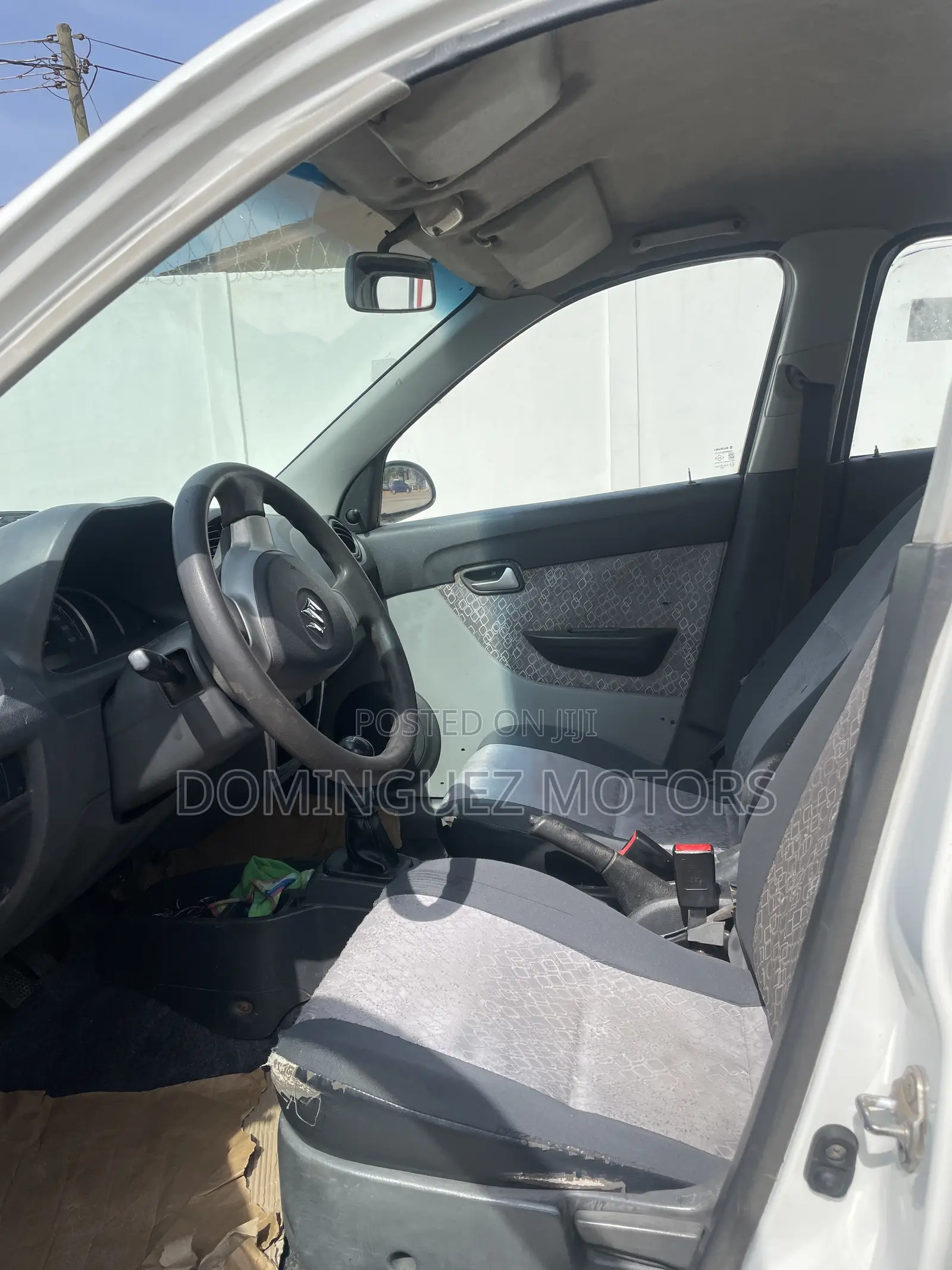 Suzuki Alto 2018 White