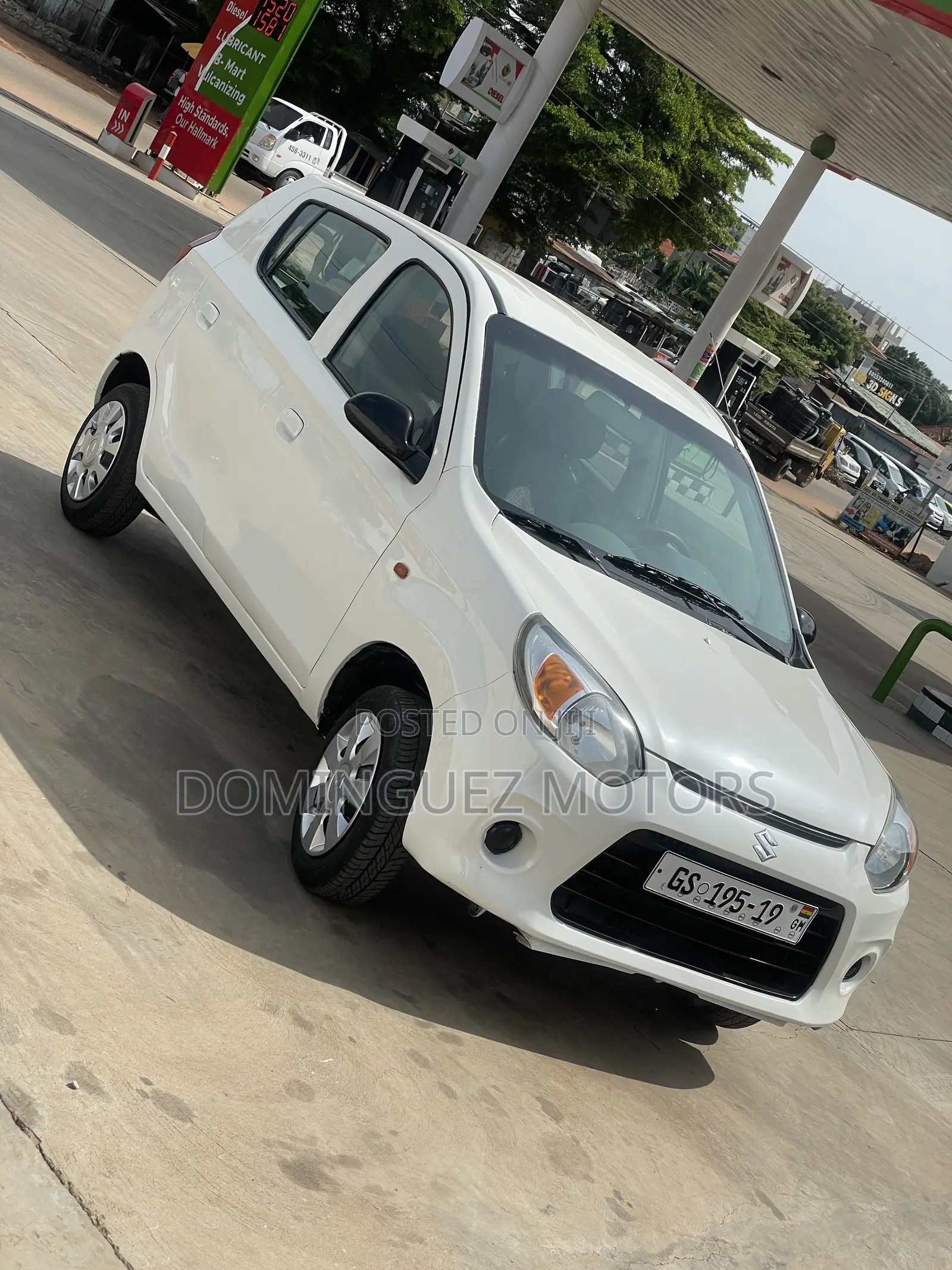 Suzuki Alto 2018 White