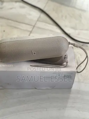 Apple Beats Pill