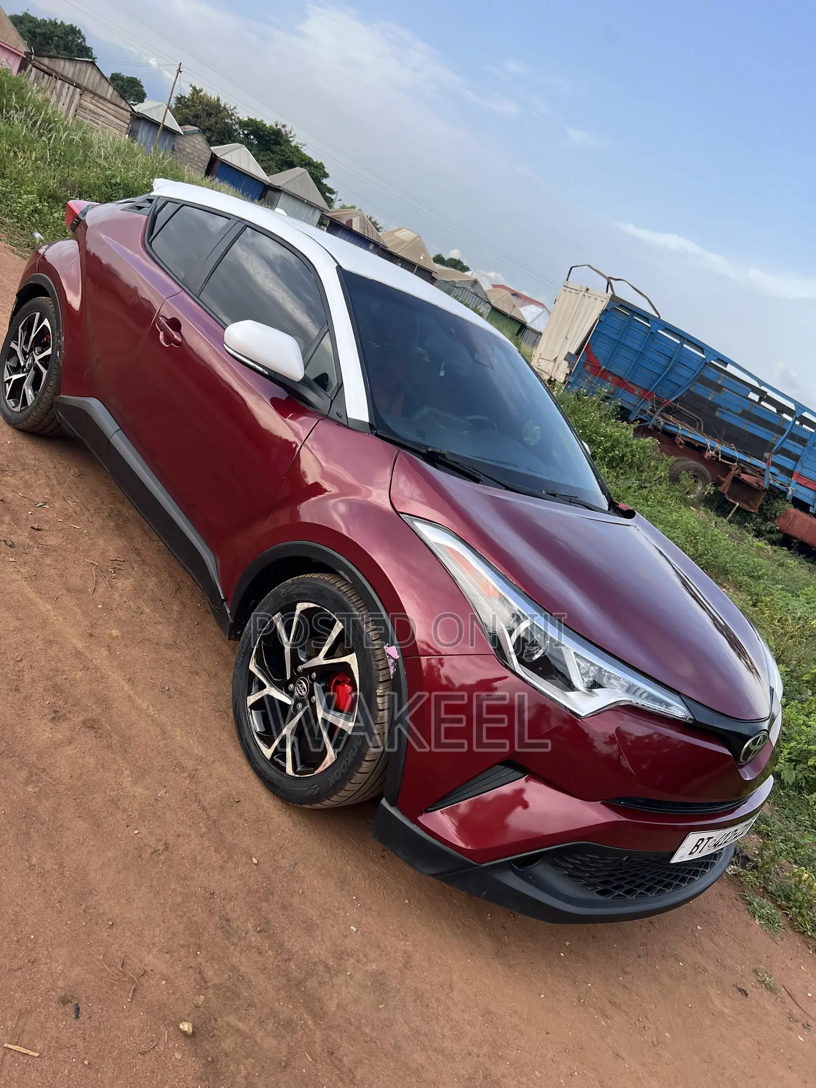 Toyota C-HR XLE FWD Sport Utility (2.0L 4cyl 2AM) 2018 Red