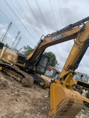 Ghana Used China Sany 215 Excavator for Sale