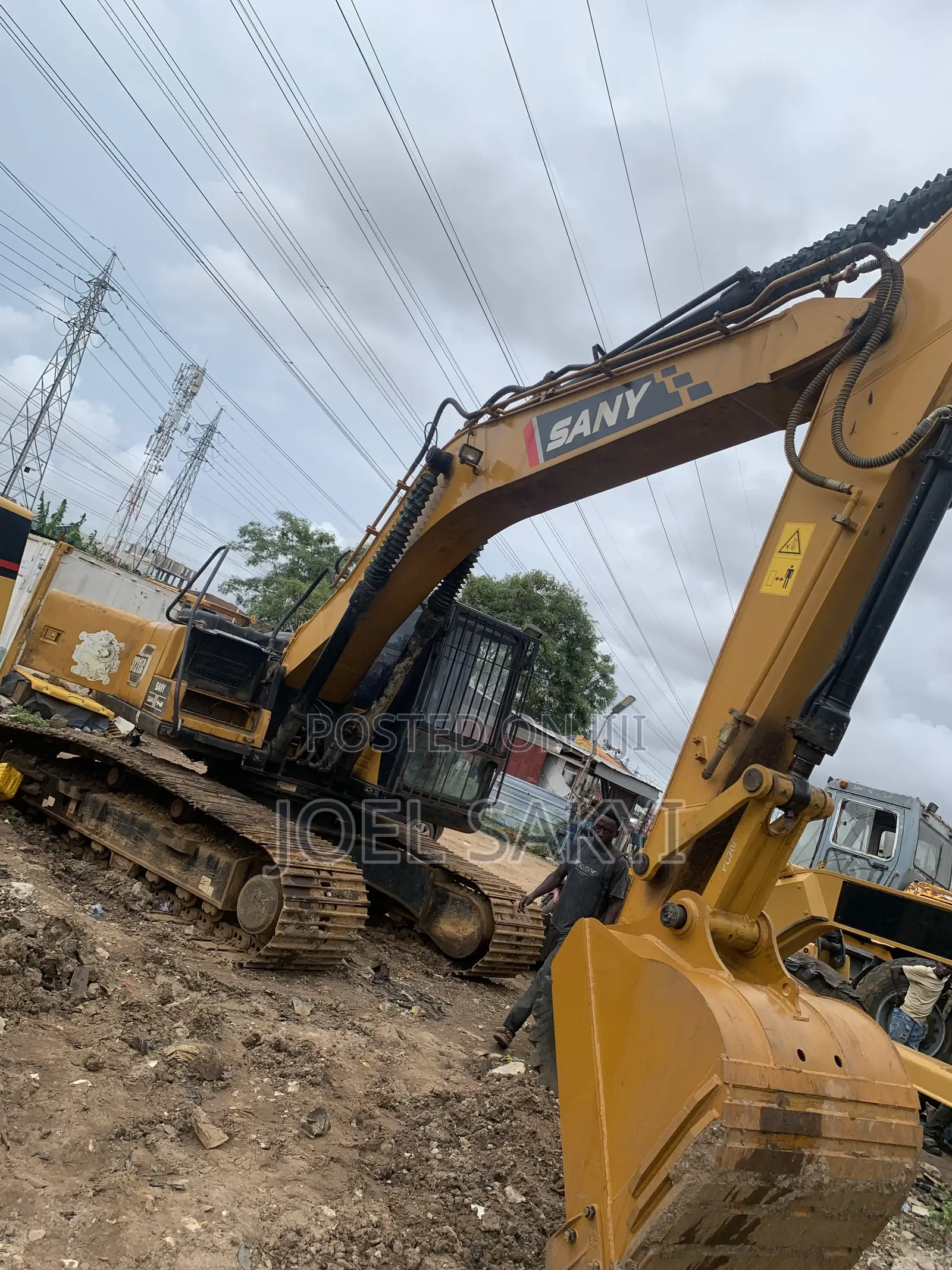 Ghana Used China Sany 215 Excavator for Sale