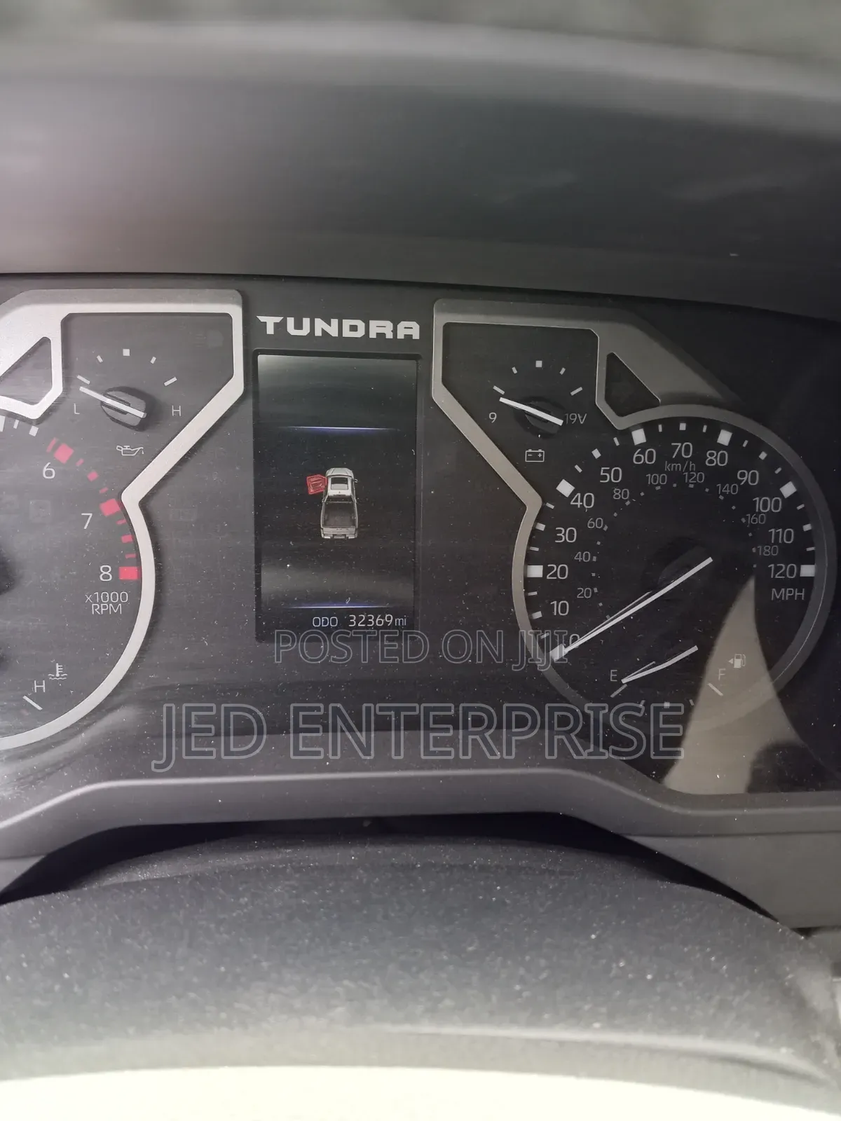 Toyota Tundra 2023 Silver