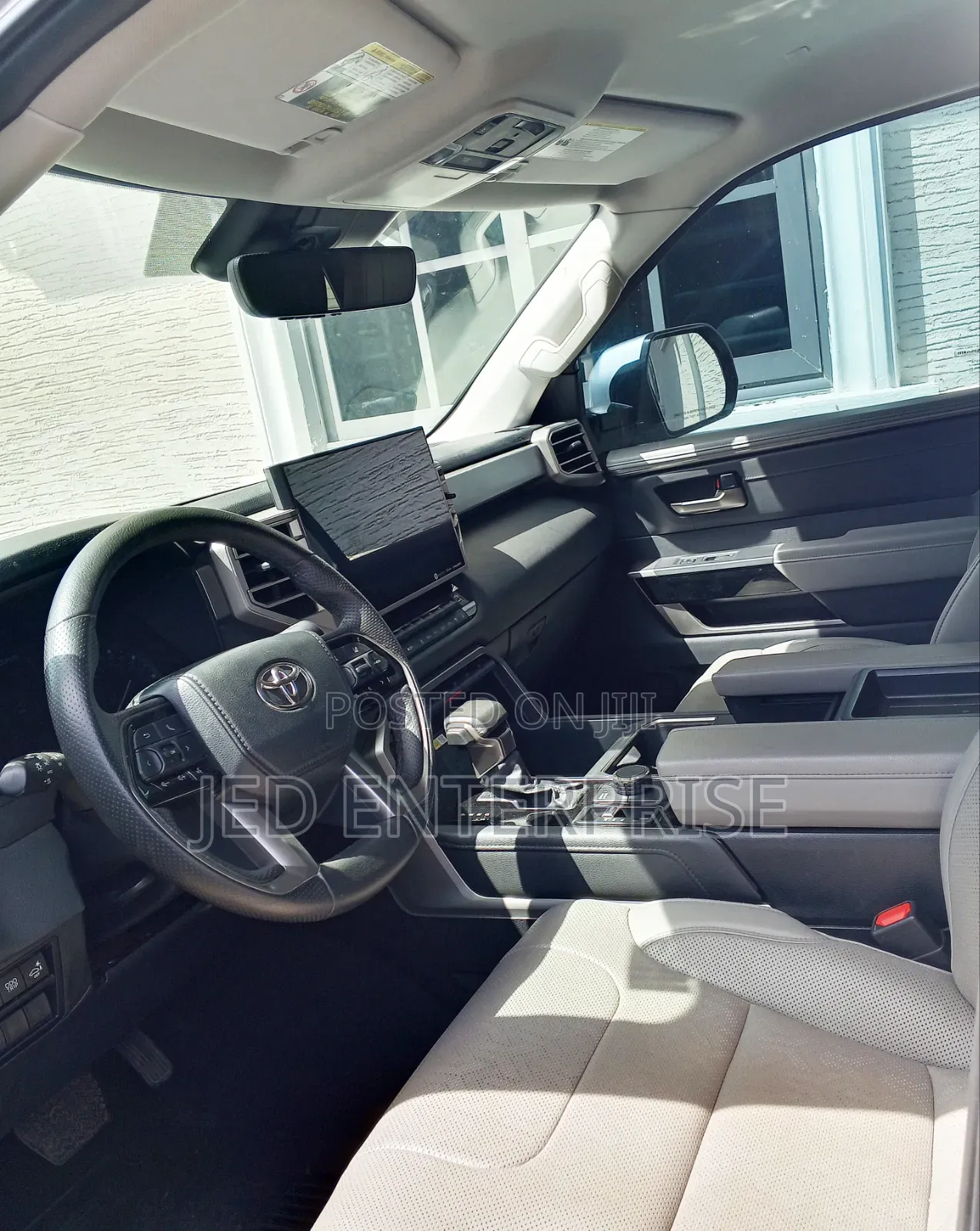 Toyota Tundra 2023 Silver