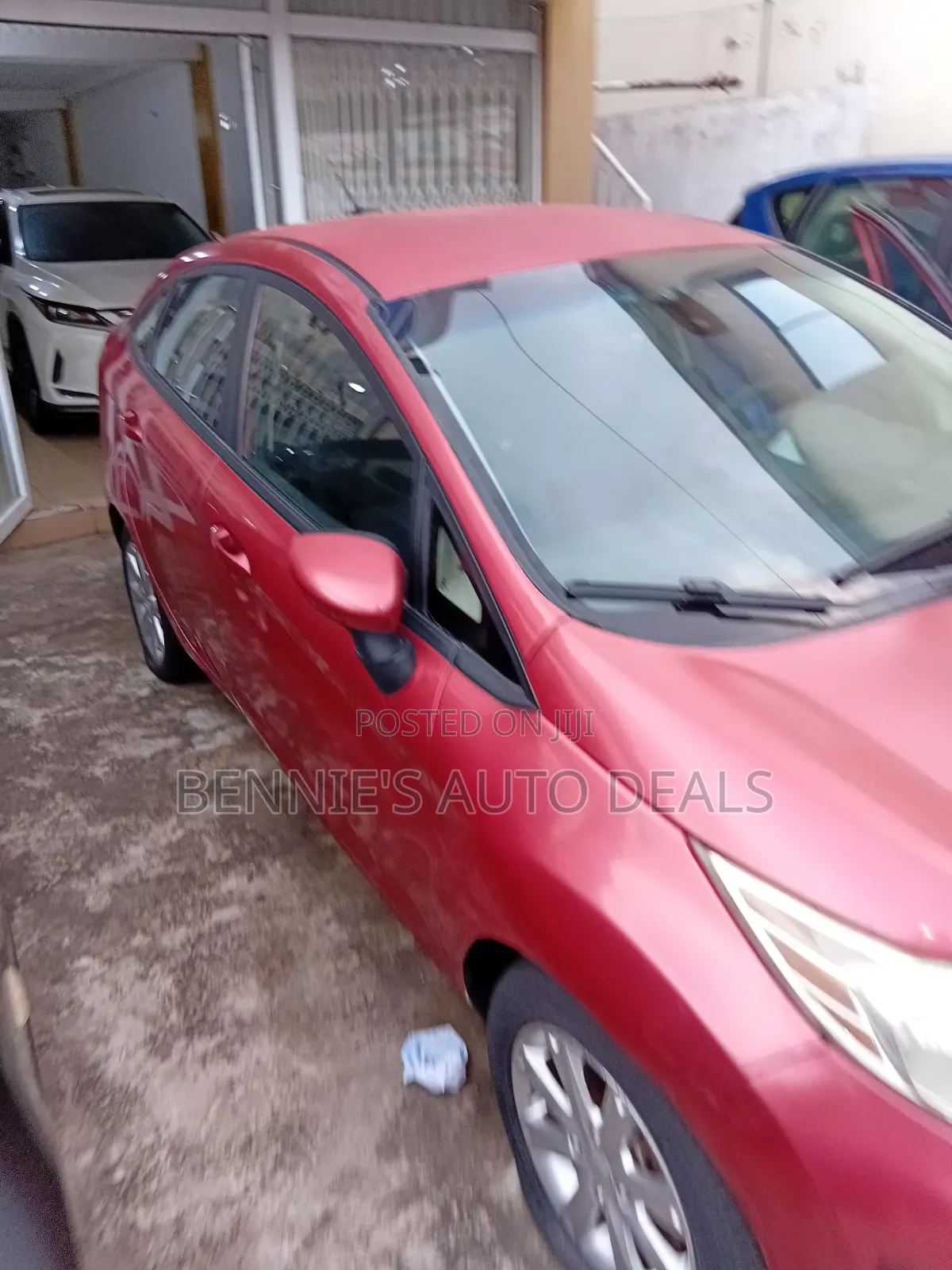 Ford Fiesta 2011 Red