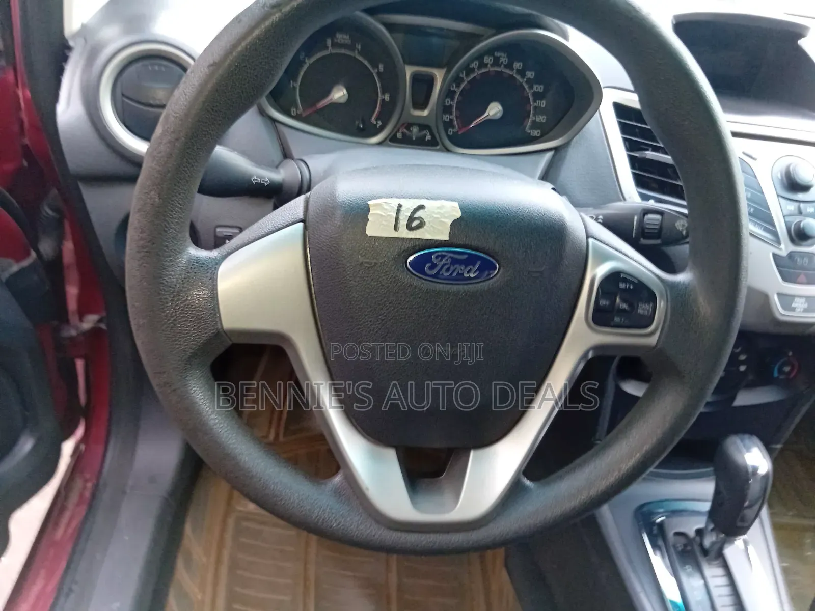 Ford Fiesta 2011 Red