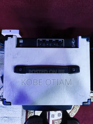 Roland Cube 60 Bass Combo