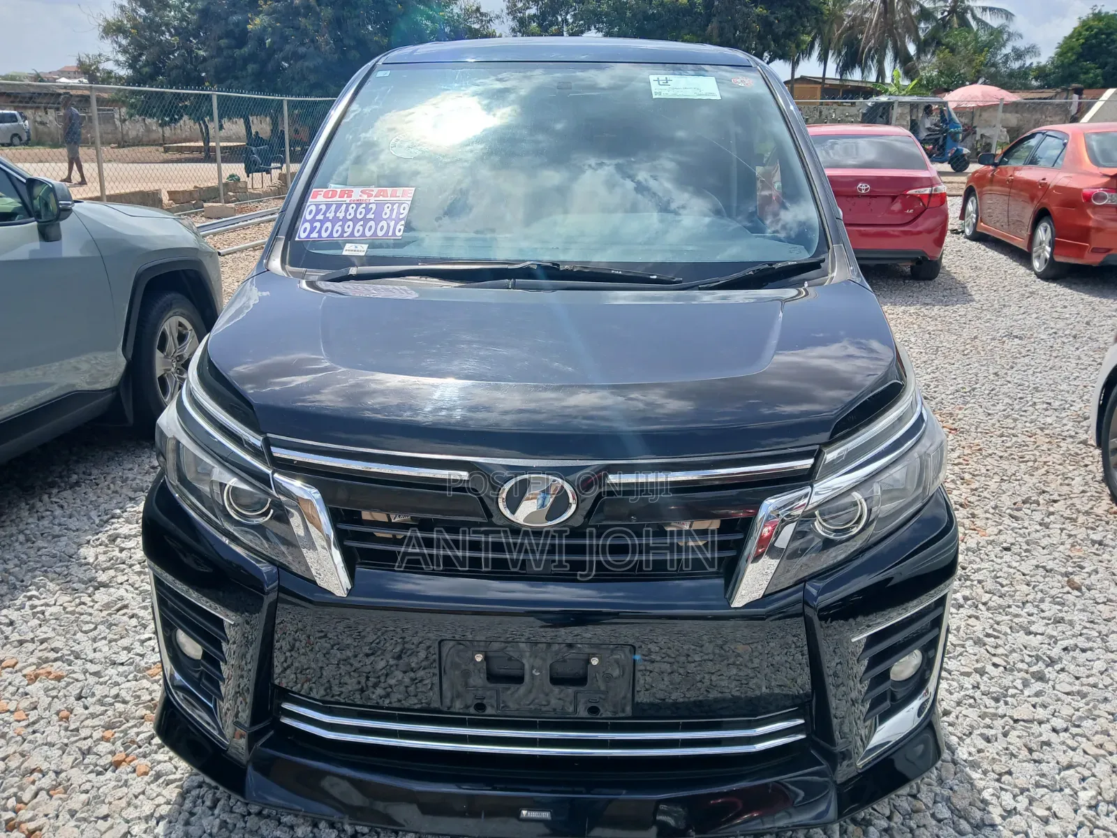 Toyota Voxy SV Premium 2014 Black