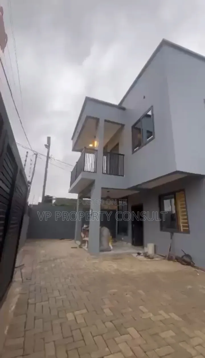 2bdrm Apartment in North Legon for rent
