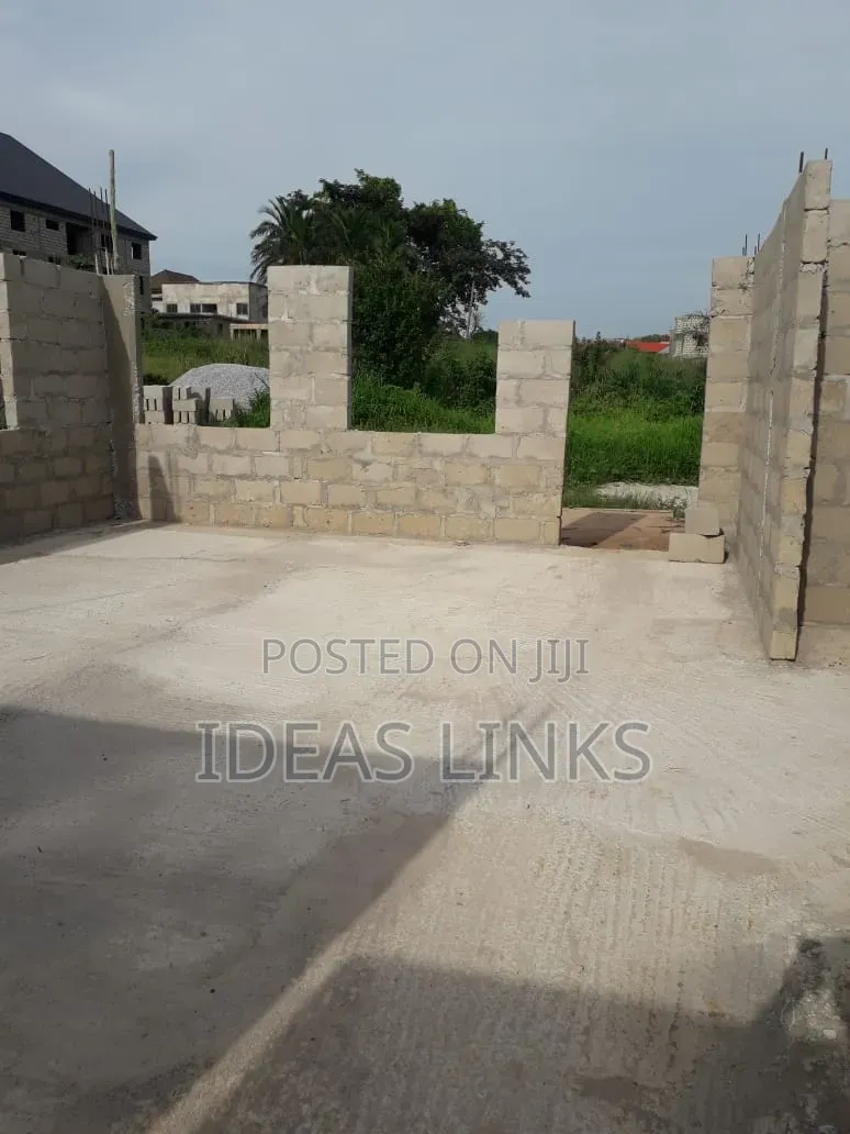 3bdrm Apartment in Ideaslink And, Atwima Kwanwoma for sale