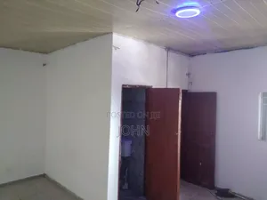 1bdrm Apartment in Survivorestates, Auntie Aku for rent