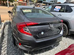 Honda Civic EX-L Sedan 2018 Gray