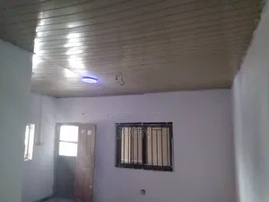 1bdrm Apartment in Survivorestates, Auntie Aku for rent
