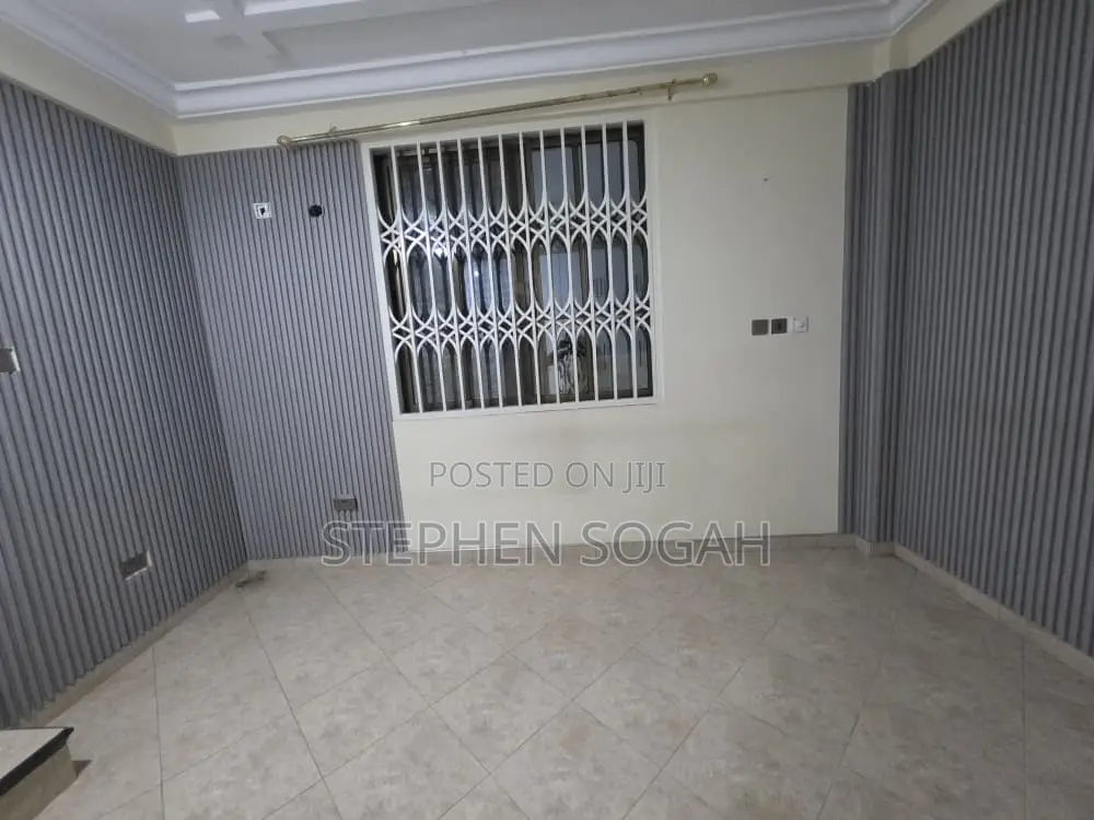 3bdrm Apartment in Sonic House, Ejisu-Juaben Municipal for rent