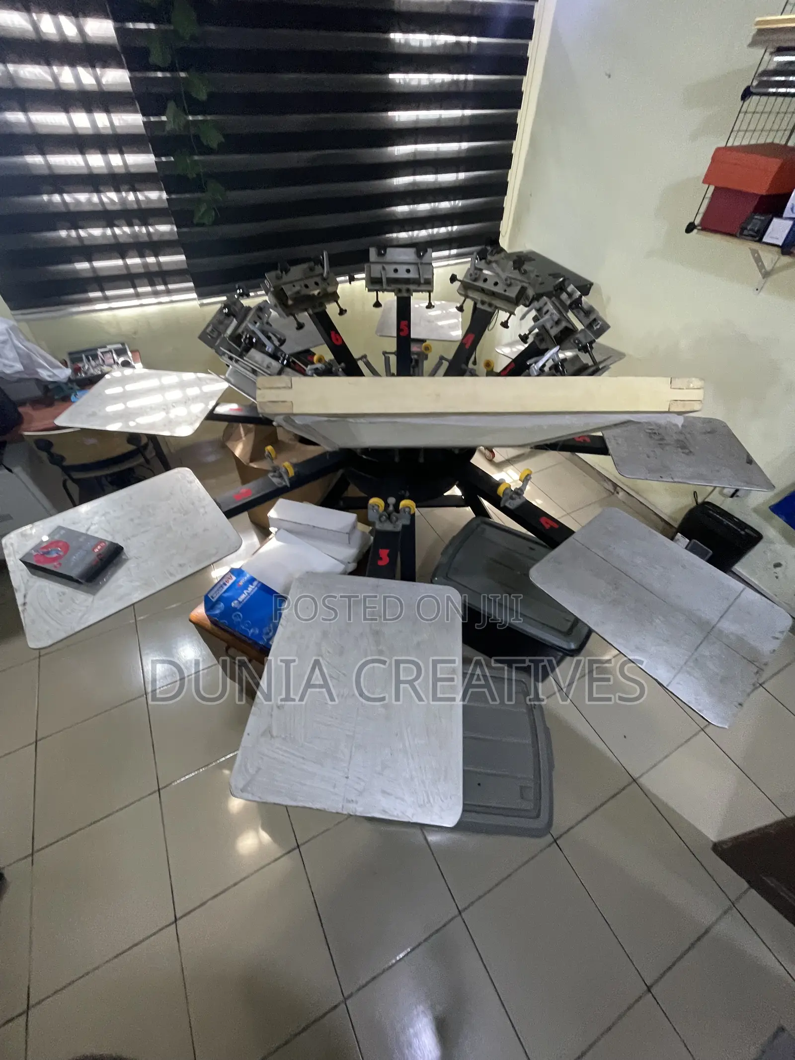 Printing Station 8 Color 8 Pallets