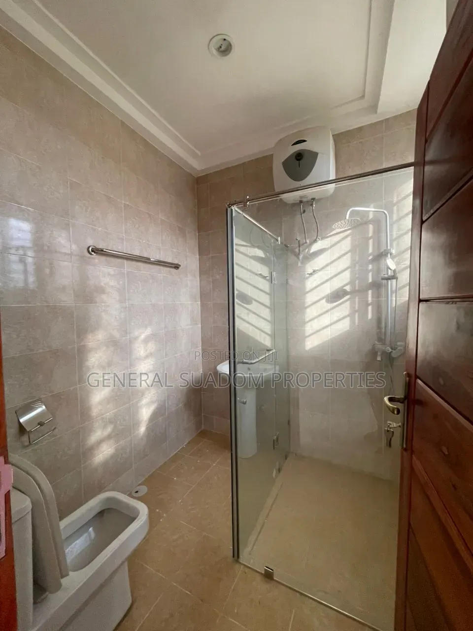 2bdrm Apartment in Sakumono for rent