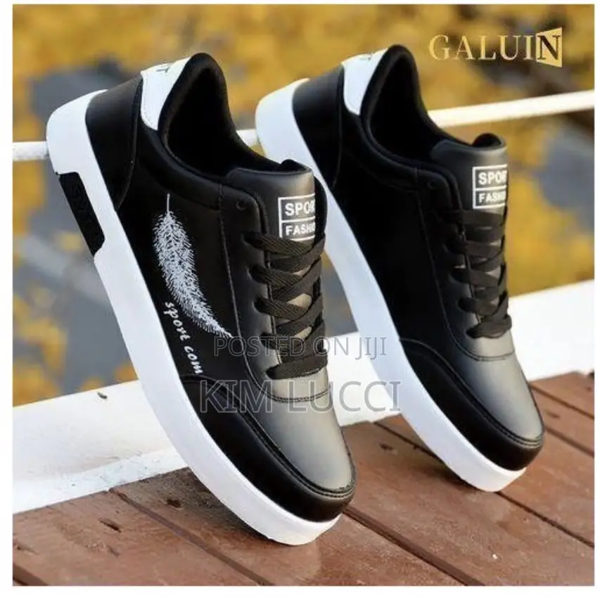 Unisex Sneakers