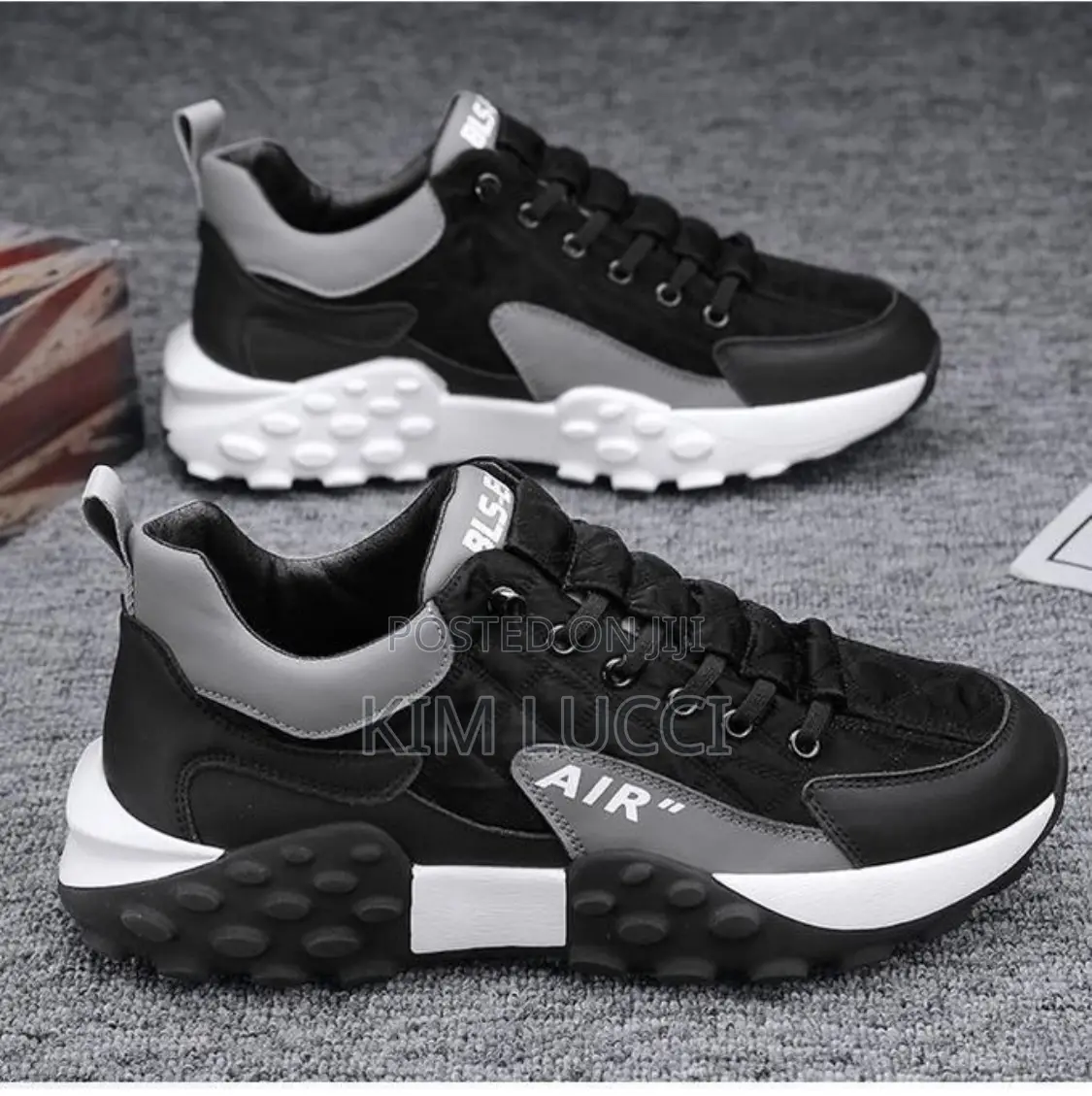 Unisex Sneakers