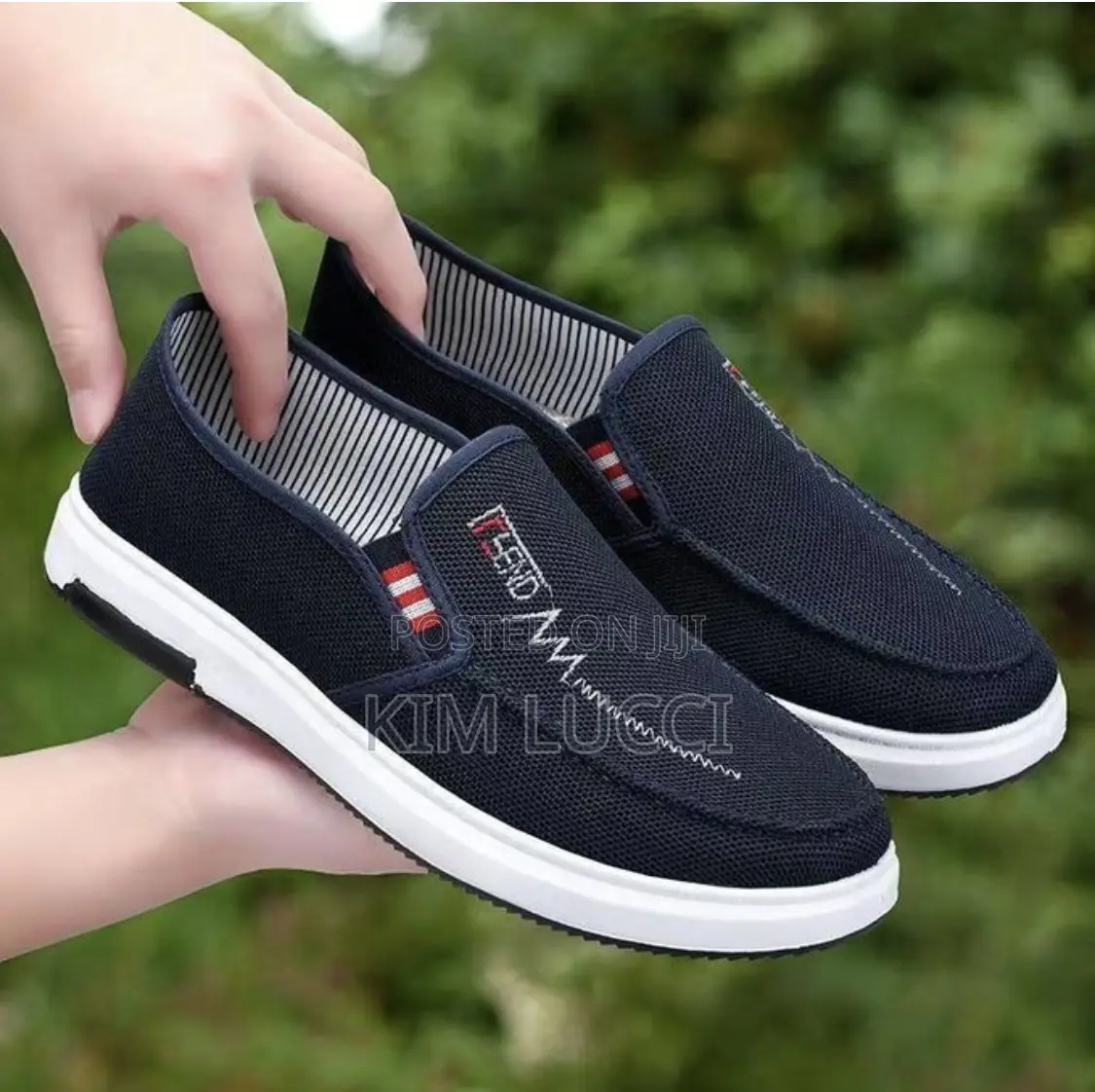 Unisex Sneakers