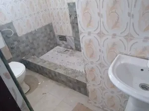 1bdrm Apartment in Survivorestates, Auntie Aku for rent