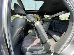 Honda Pilot Black Edition AWD 2025 Gray
