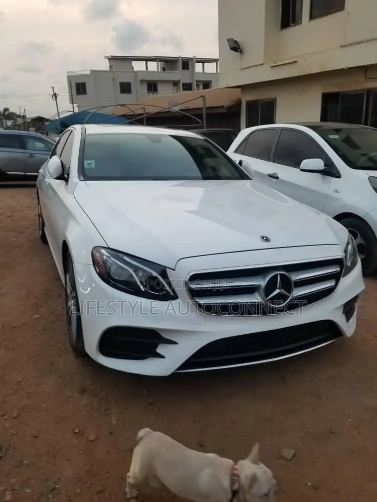 Mercedes-Benz E300 2018 White