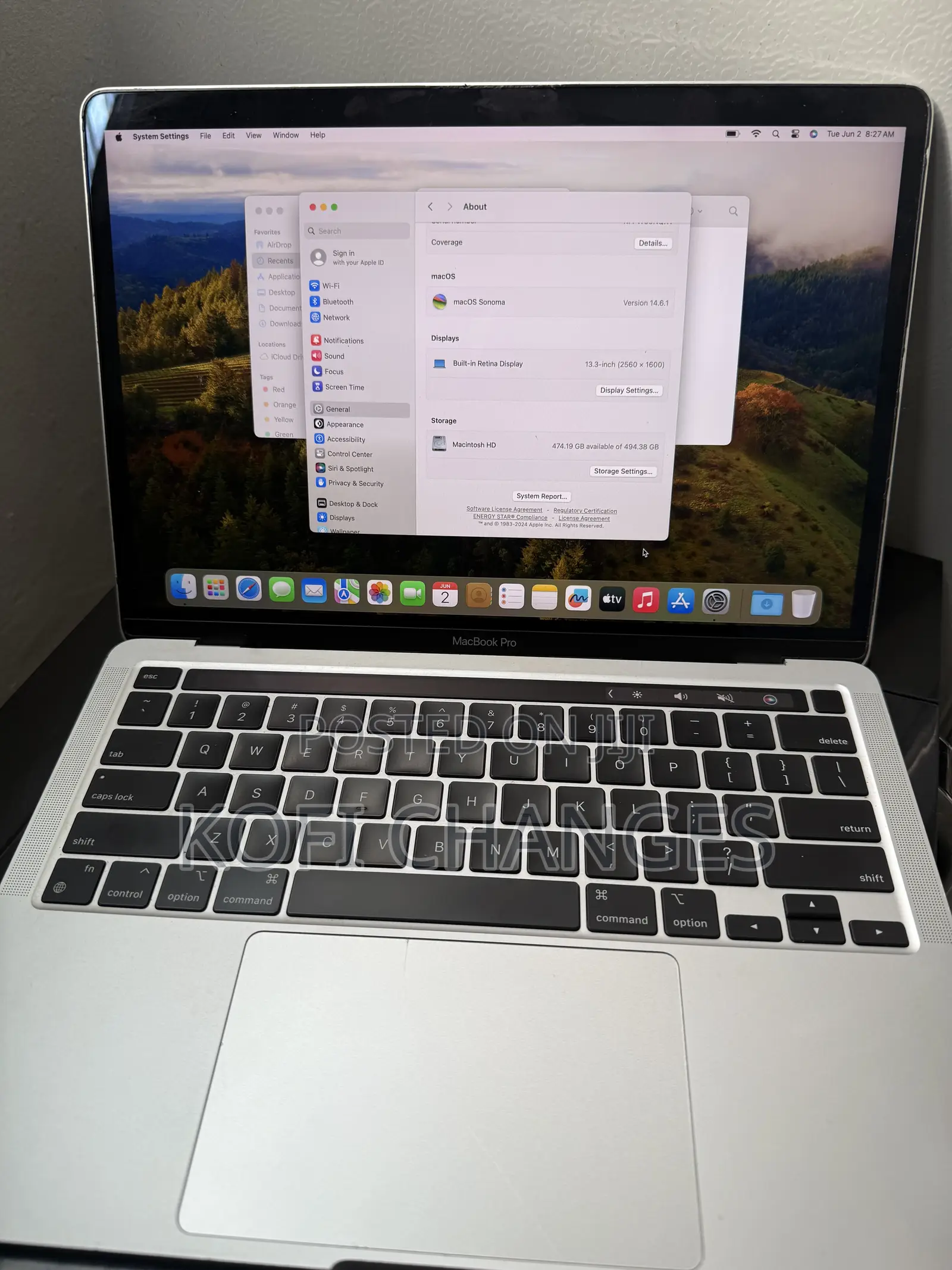 Laptop Apple MacBook Pro 2022 M2 8GB Apple M2 SSD 512GB