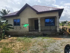 2bdrm House in Kasoa, Budumburam for sale