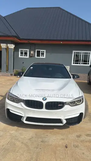 BMW M4 2017 White