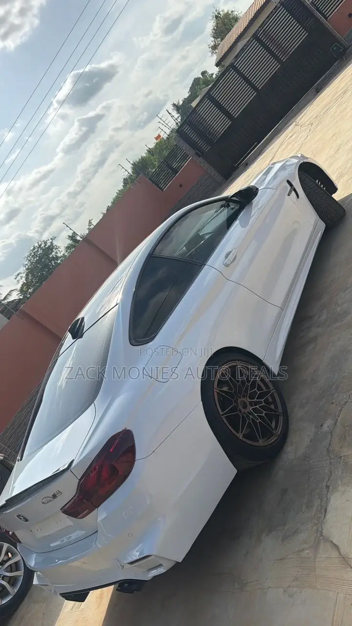 BMW M4 2017 White