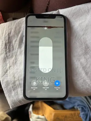 Apple iPhone 11 64 GB